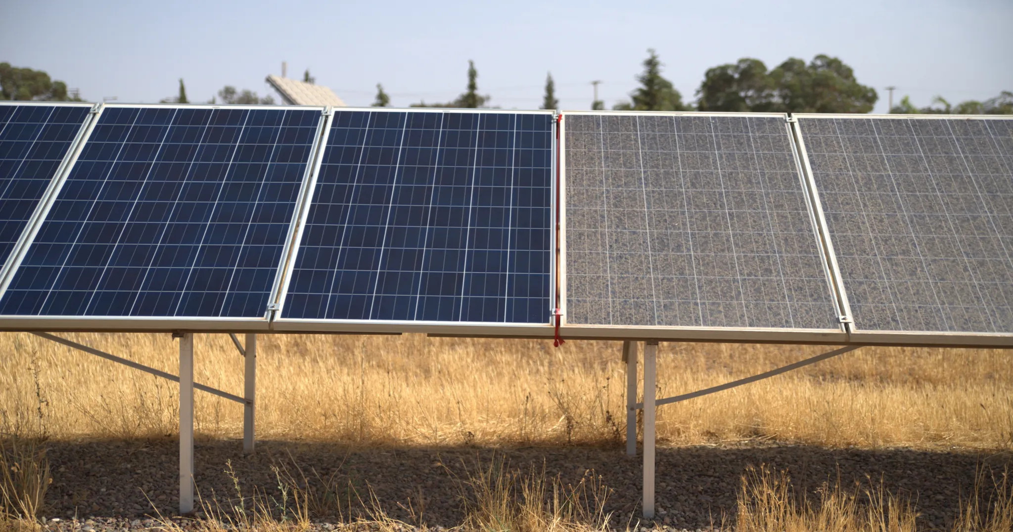 Clean and soiled PV modules on Green Energy Park test installations in Ben Guerir, Morocco.